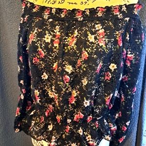 BONGO Lace Floral Top